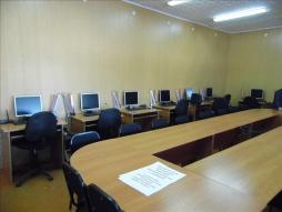 Информационно-справочный центр (библиотека, читальный зал)